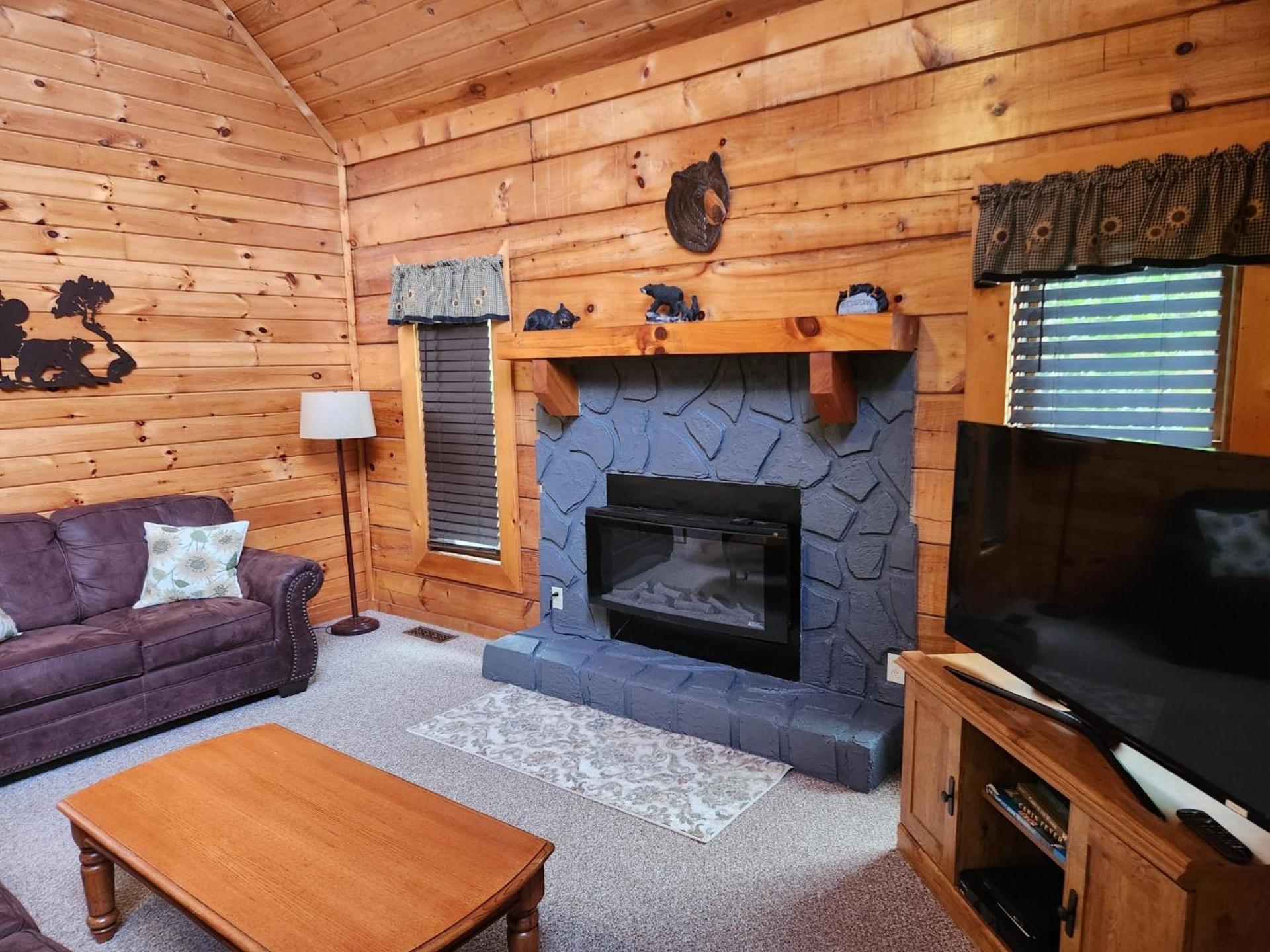 Story Brook: Beautiful True Log Cabin! Close To Dollywood, State Park, And More! 세비어빌 외부 사진
